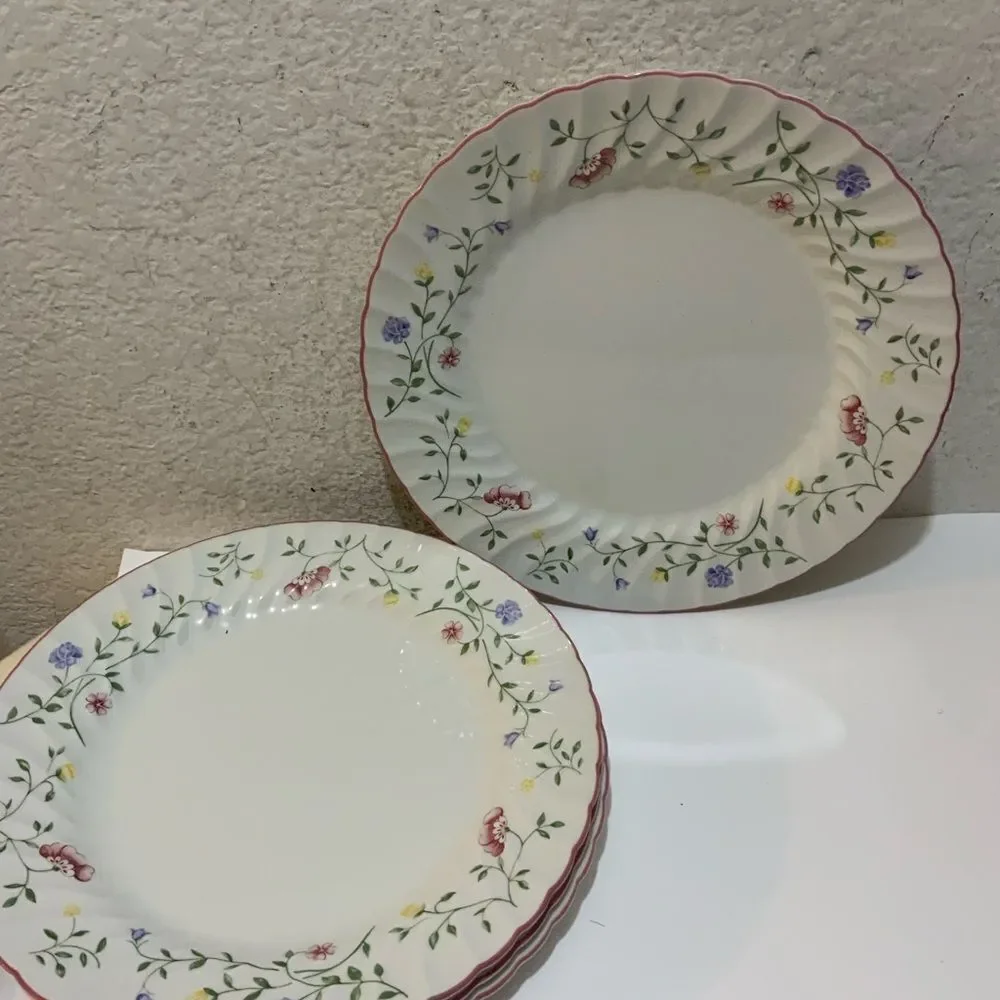 2 Johnson Brothers Summer Chintz Dinner Plates Pink Flower Ridged Border England